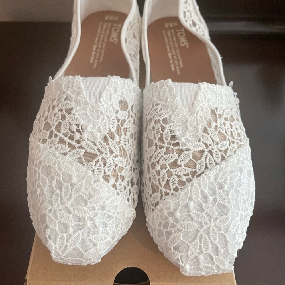 TOMS